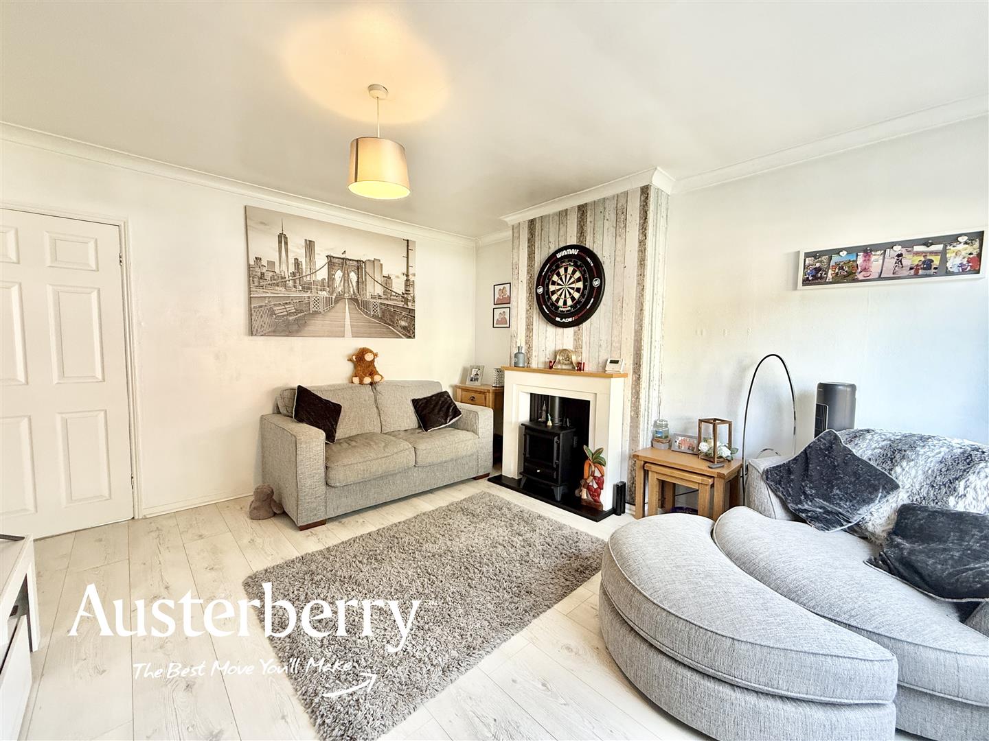 2 bed property in Honiton Walk, Stoke-On-Trent